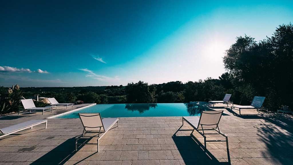 Relais Trulli Le Icone Bed & Breakfast Ostuni Exterior photo