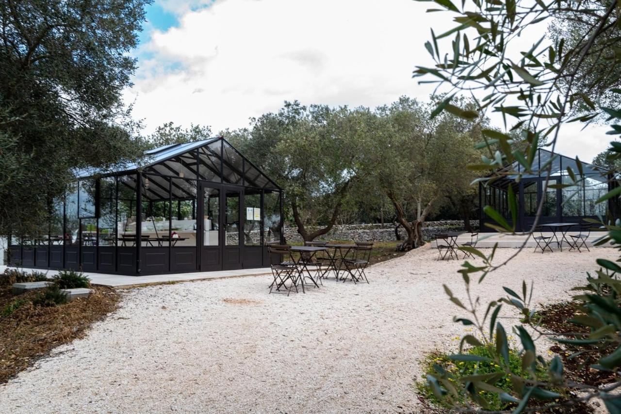 Relais Trulli Le Icone Bed & Breakfast Ostuni Exterior photo