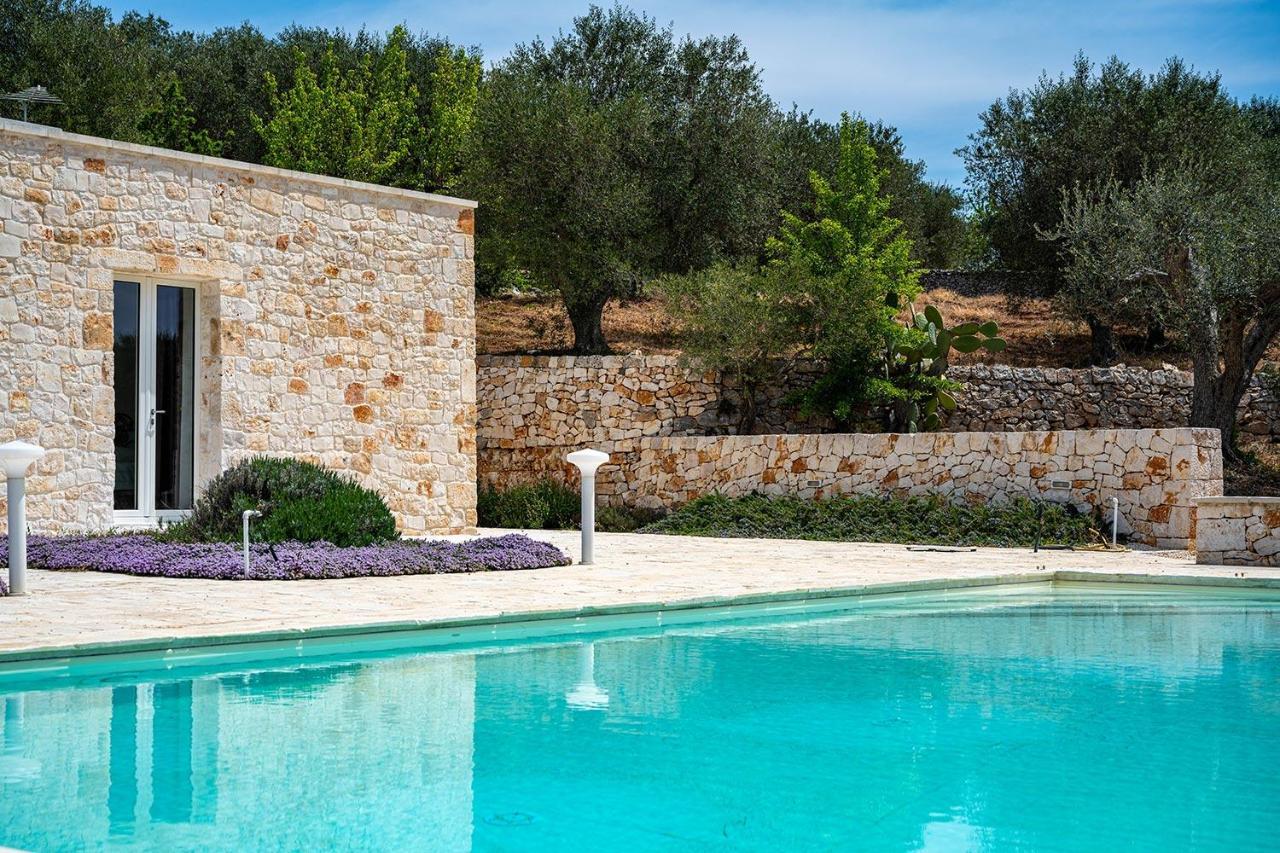 Relais Trulli Le Icone Bed & Breakfast Ostuni Exterior photo