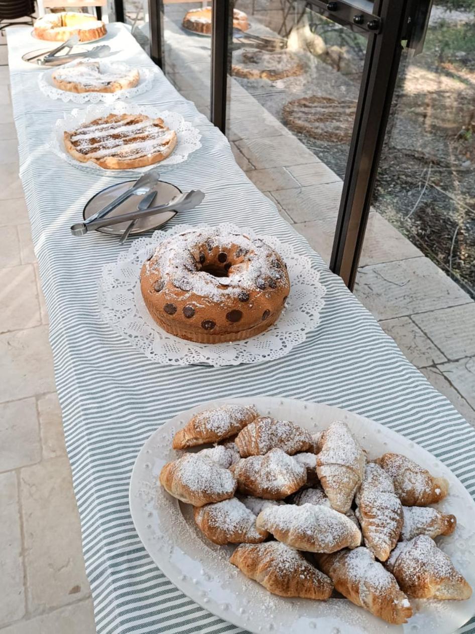 Relais Trulli Le Icone Bed & Breakfast Ostuni Exterior photo