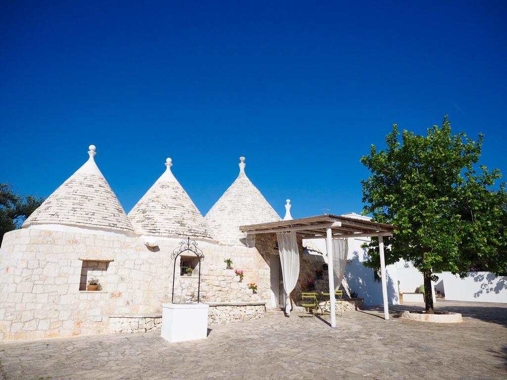 Relais Trulli Le Icone Bed & Breakfast Ostuni Exterior photo