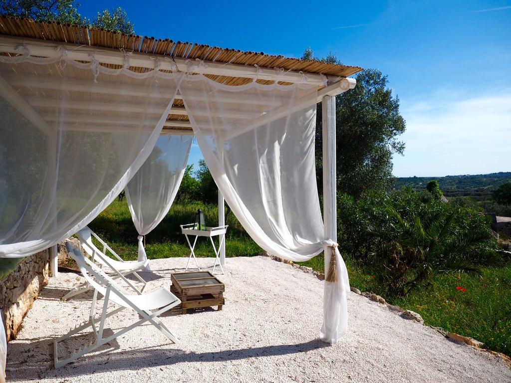 Relais Trulli Le Icone Bed & Breakfast Ostuni Exterior photo